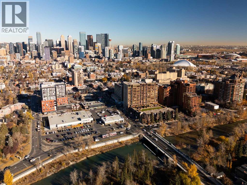 Single Family House Multi-level for Sale in    Avenue SW Mission Calgary 