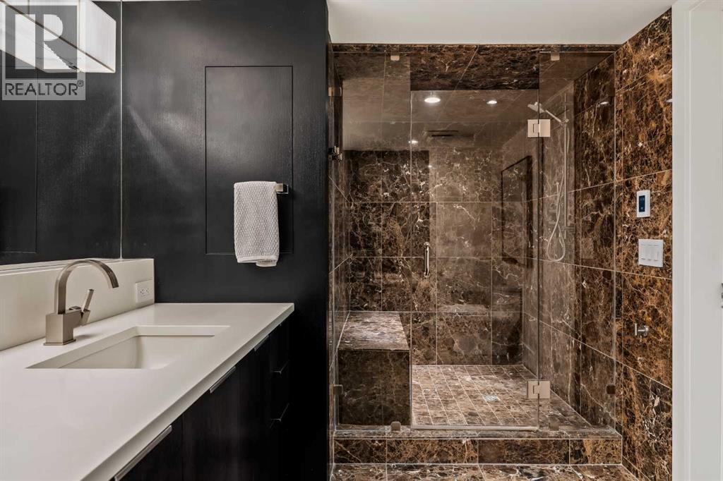 Single Family House Multi-level for Sale in    Avenue SW Mission Calgary 