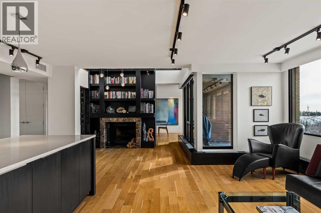 Single Family House Multi-level for Sale in    Avenue SW Mission Calgary 