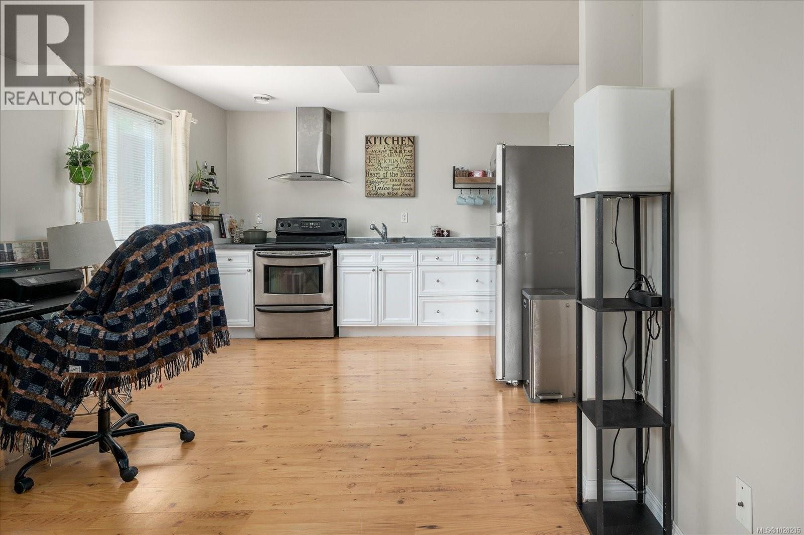 5541 HAMMOND BAY RD - 47