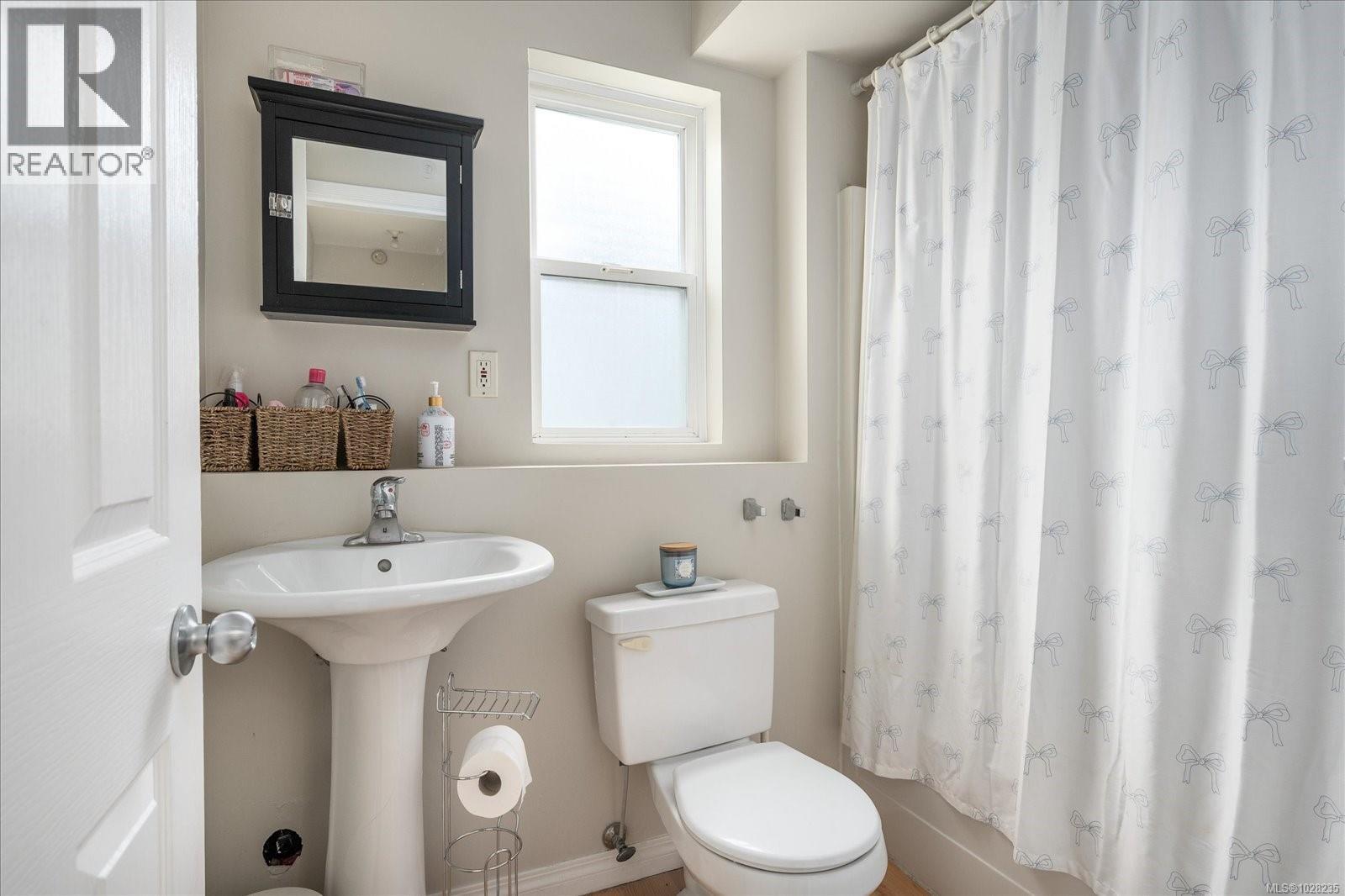 5541 HAMMOND BAY RD - 53