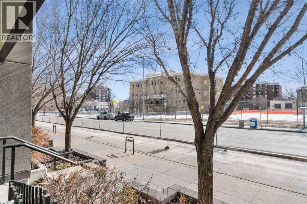 Single Family House for Sale in   Avenue SW Beltline Calgary 