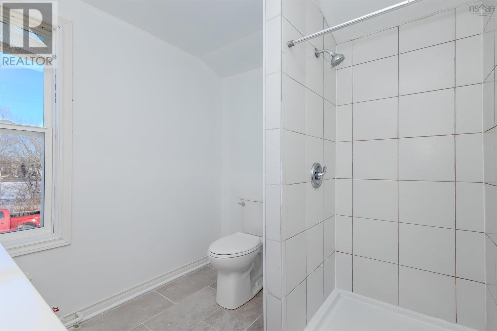 Property 22 of 31 of 7 Cochrane Street