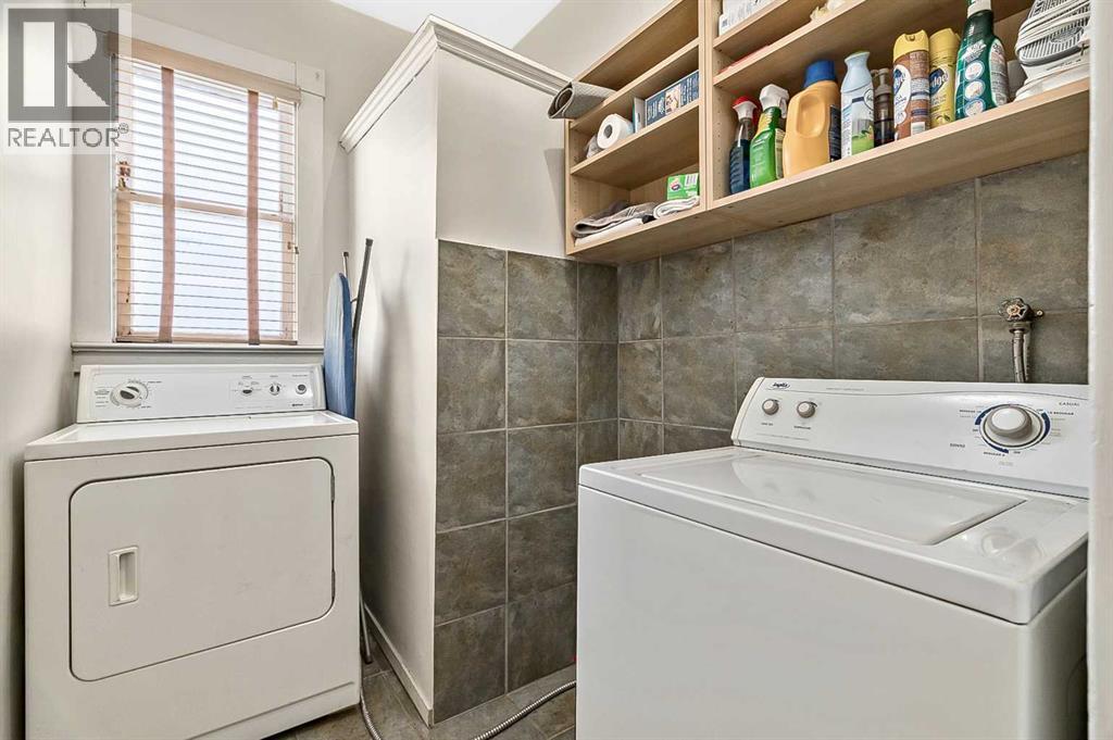 Single Family House Bungalow for Sale in   Avenue NE Renfrew Calgary 