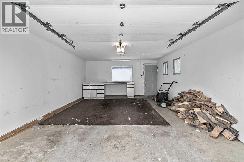 Single Family House Bungalow for Sale in   Avenue NE Renfrew Calgary 