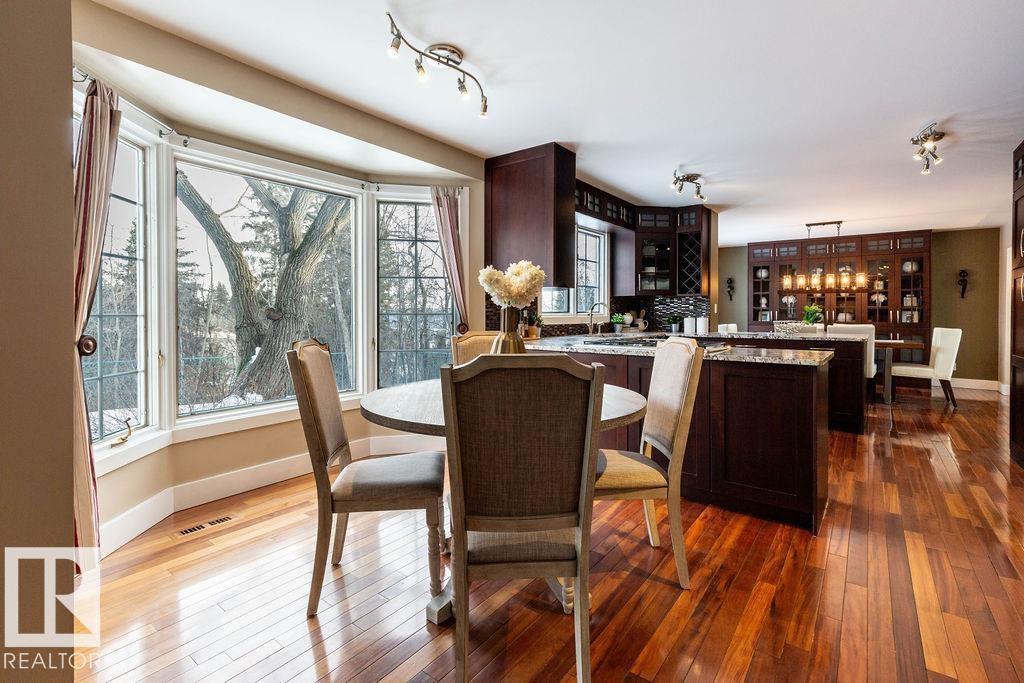 104 QUESNELL CR NW, Edmonton