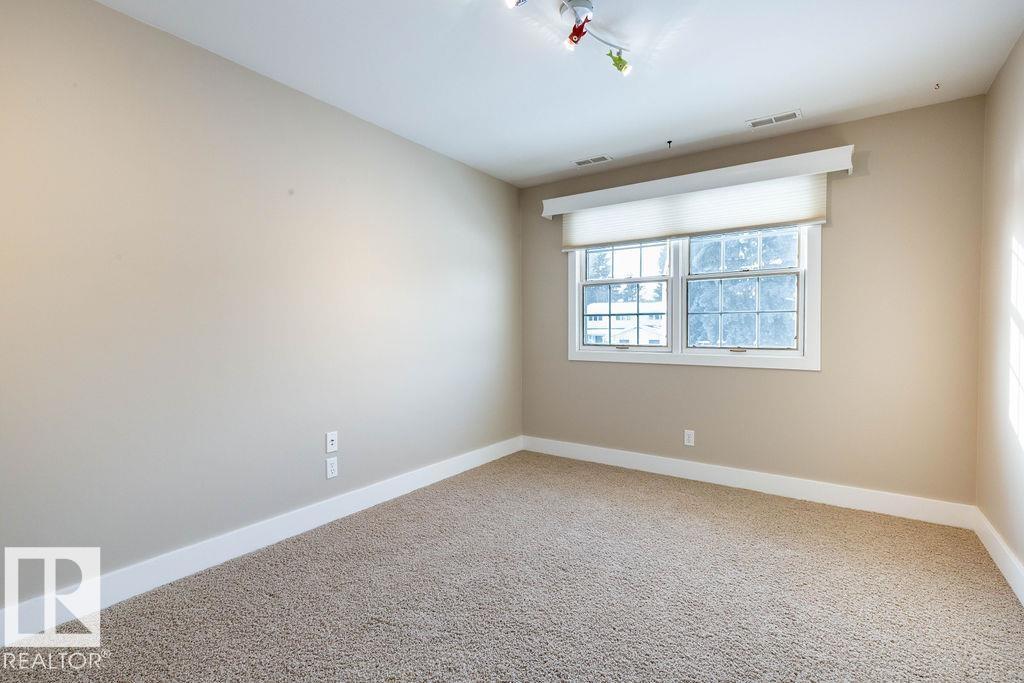 104 QUESNELL CR NW, Edmonton