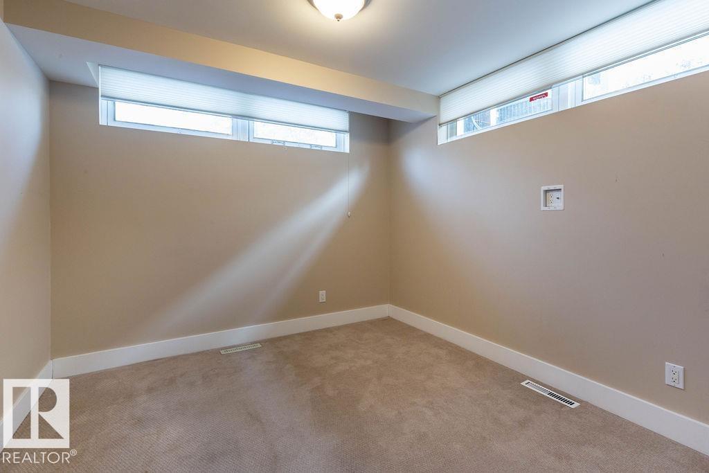 104 QUESNELL CR NW, Edmonton