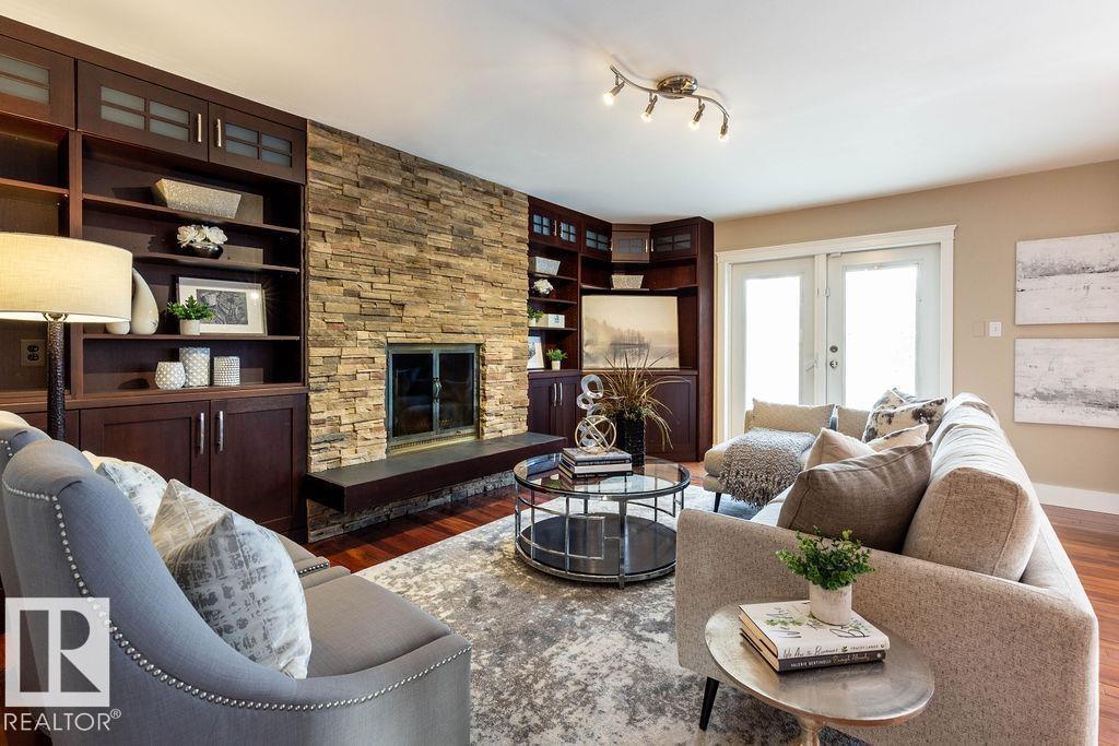 104 QUESNELL CR NW, Edmonton