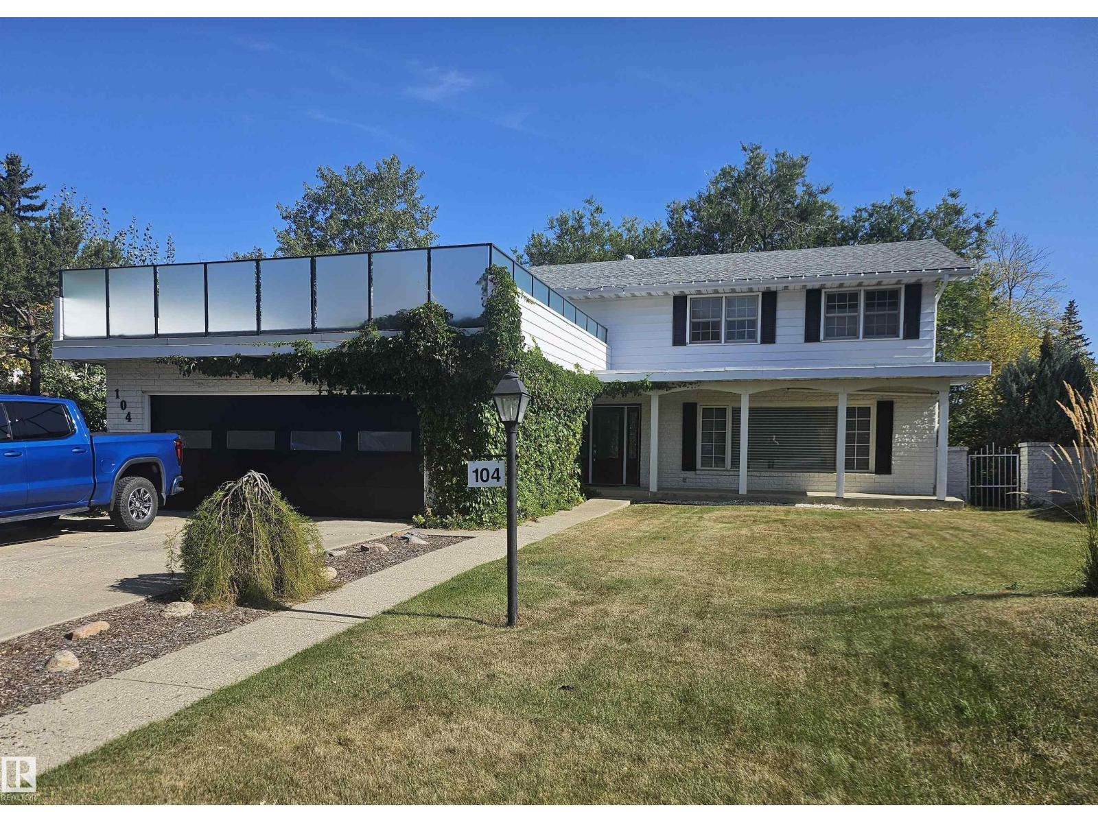 104 QUESNELL CR NW, Edmonton