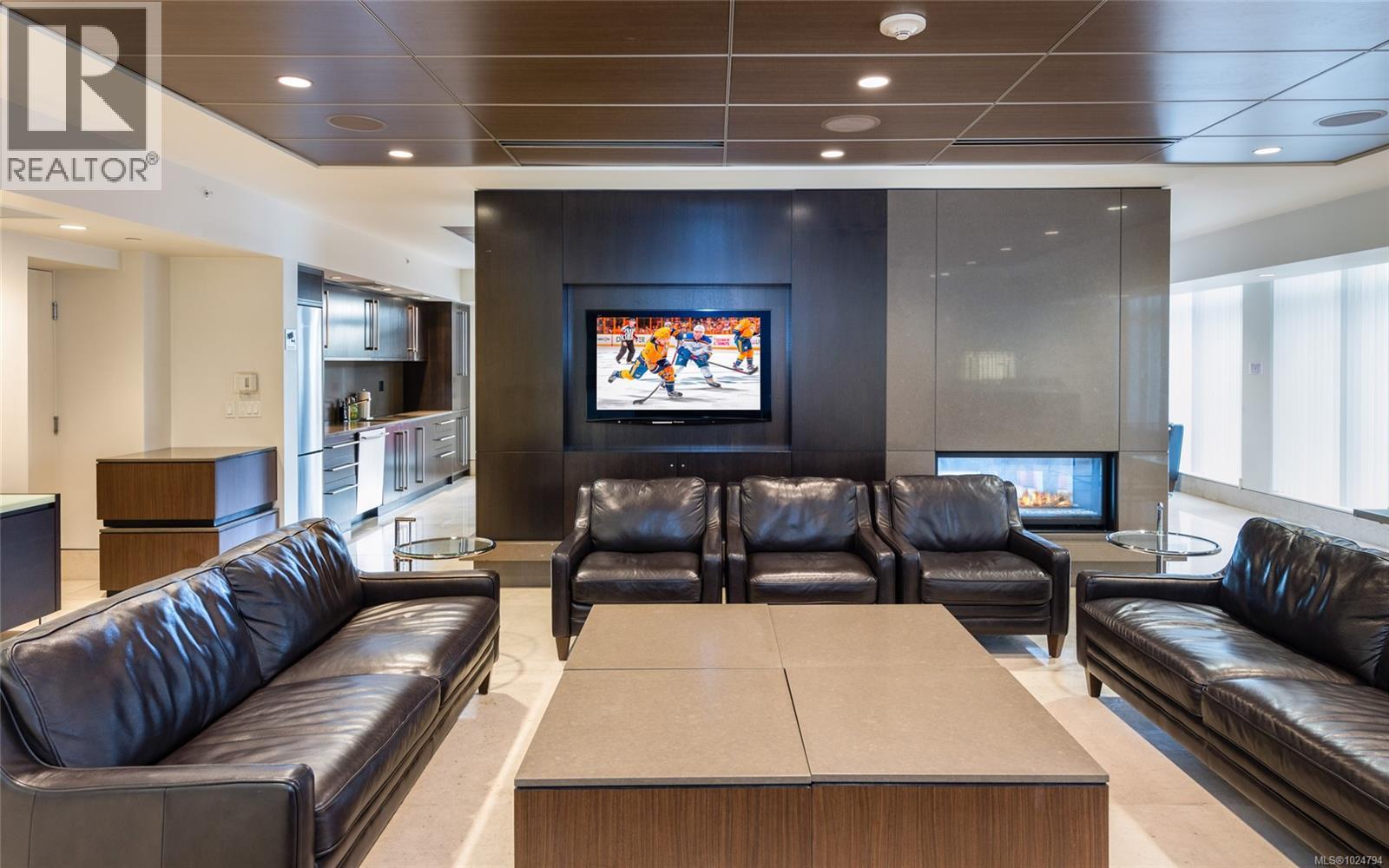 #613 100 SAGHALIE RD - 37