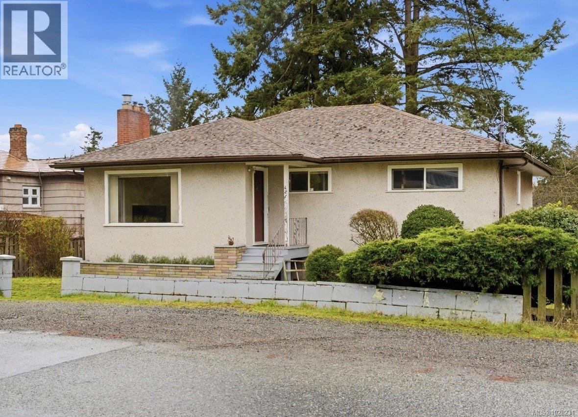 421 JUNIPER ST - Image 2