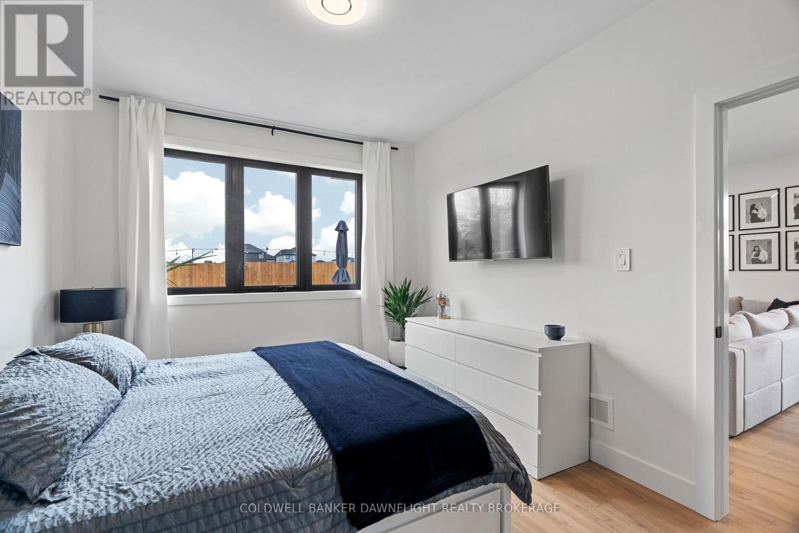 219 GREENE STREET - 26