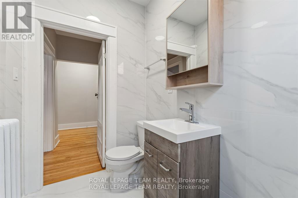 2 Bed, 1 Bath House for Rent in Ottawa – 30 – 407 ELGIN STREET, Ottawa – MLS# X12881798 - Image 19