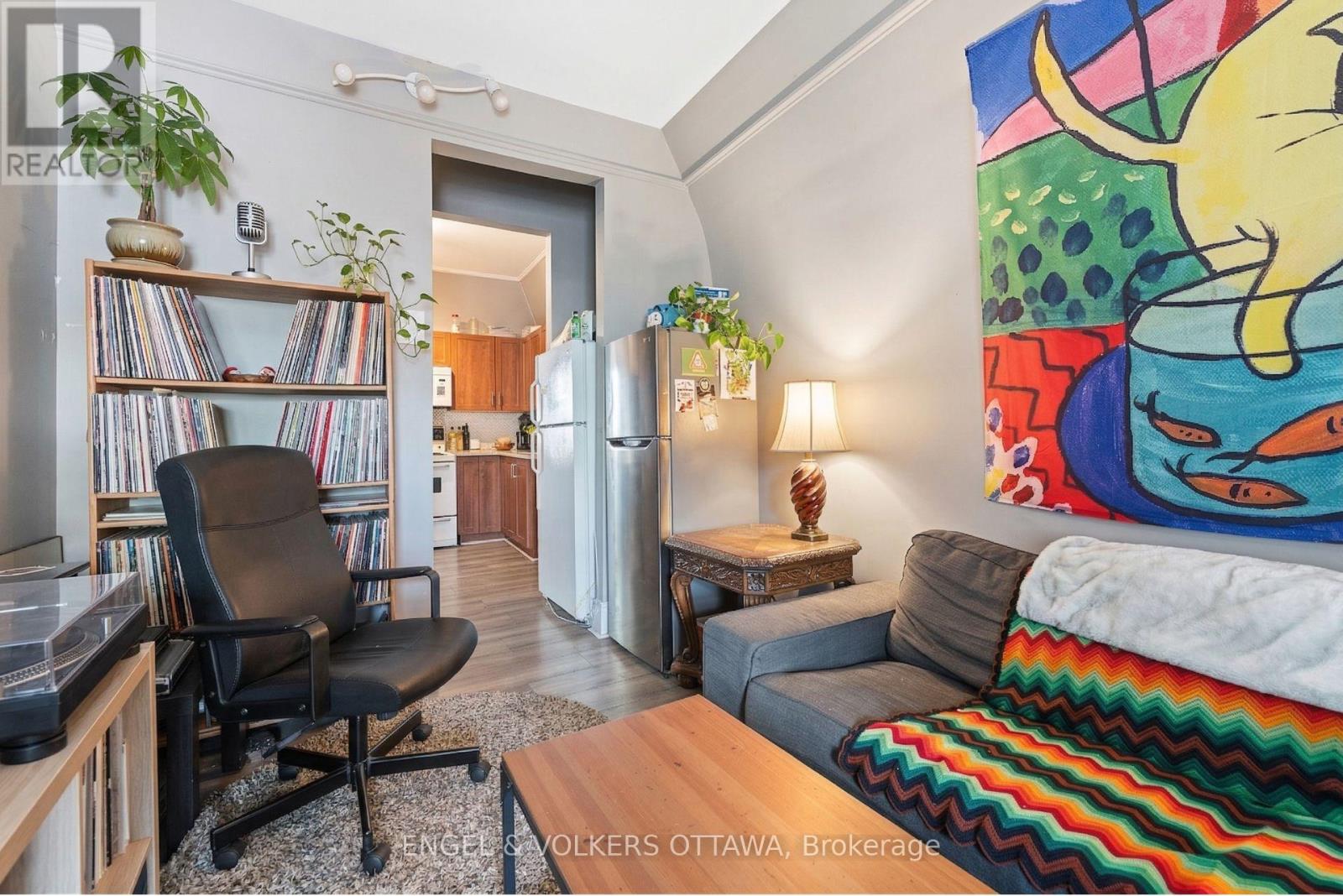 176 ARLINGTON AVENUE, Ottawa, Ontario