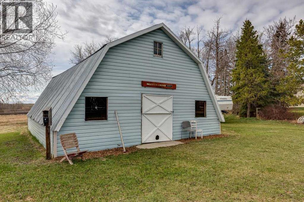 25408 Highway 597, Rural Lacombe County