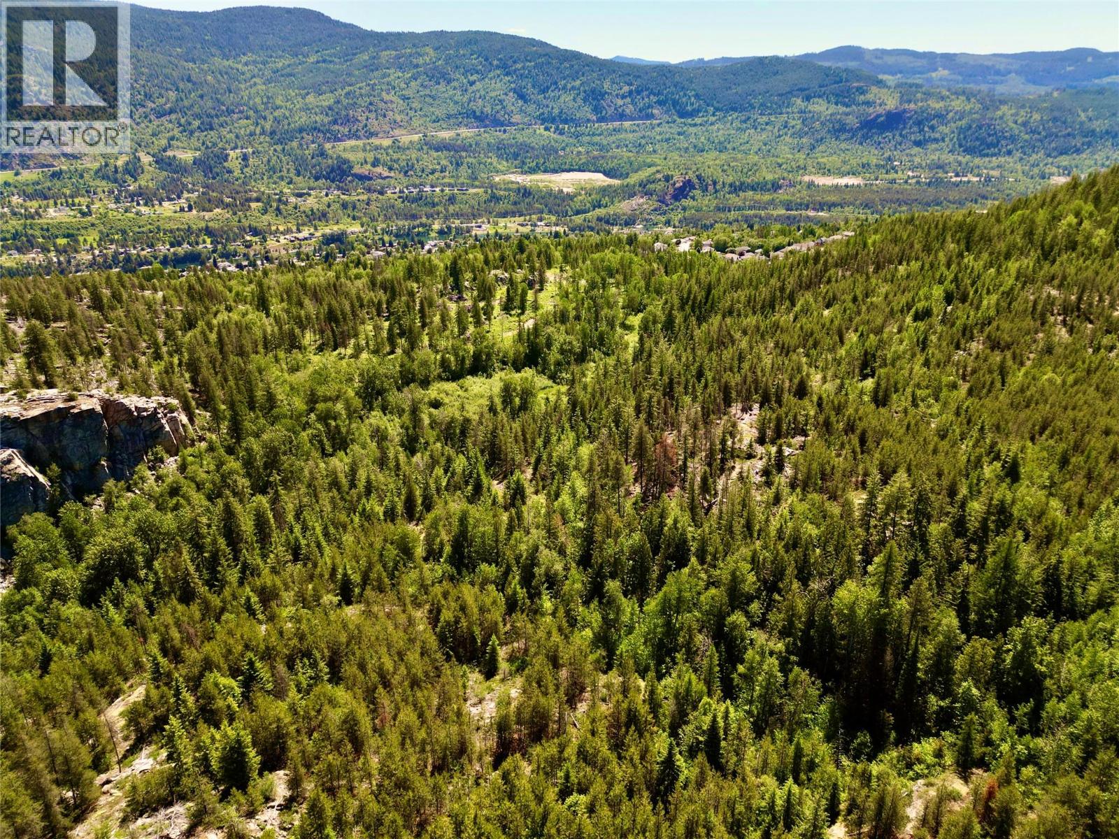 2700 14TH Avenue, Castlegar