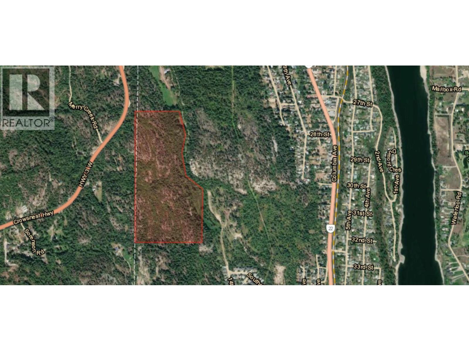 2700 14TH Avenue, Castlegar