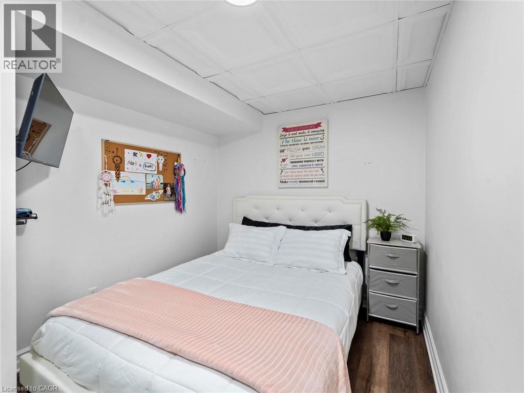 49 GILL Road - 35
