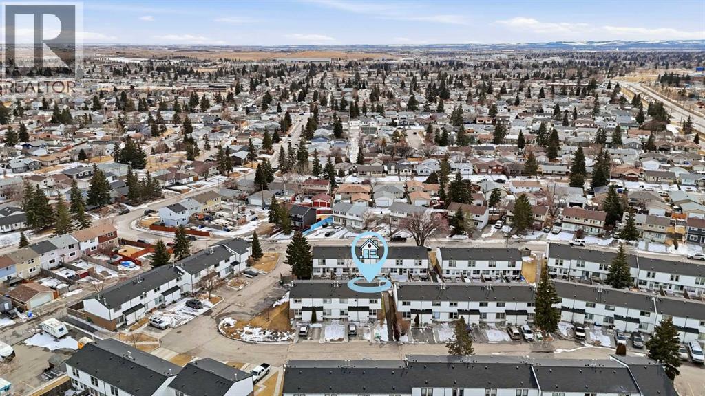 Single Family House for Sale in   Pennsylvania Road SE Penbrooke Meadows Calgary 