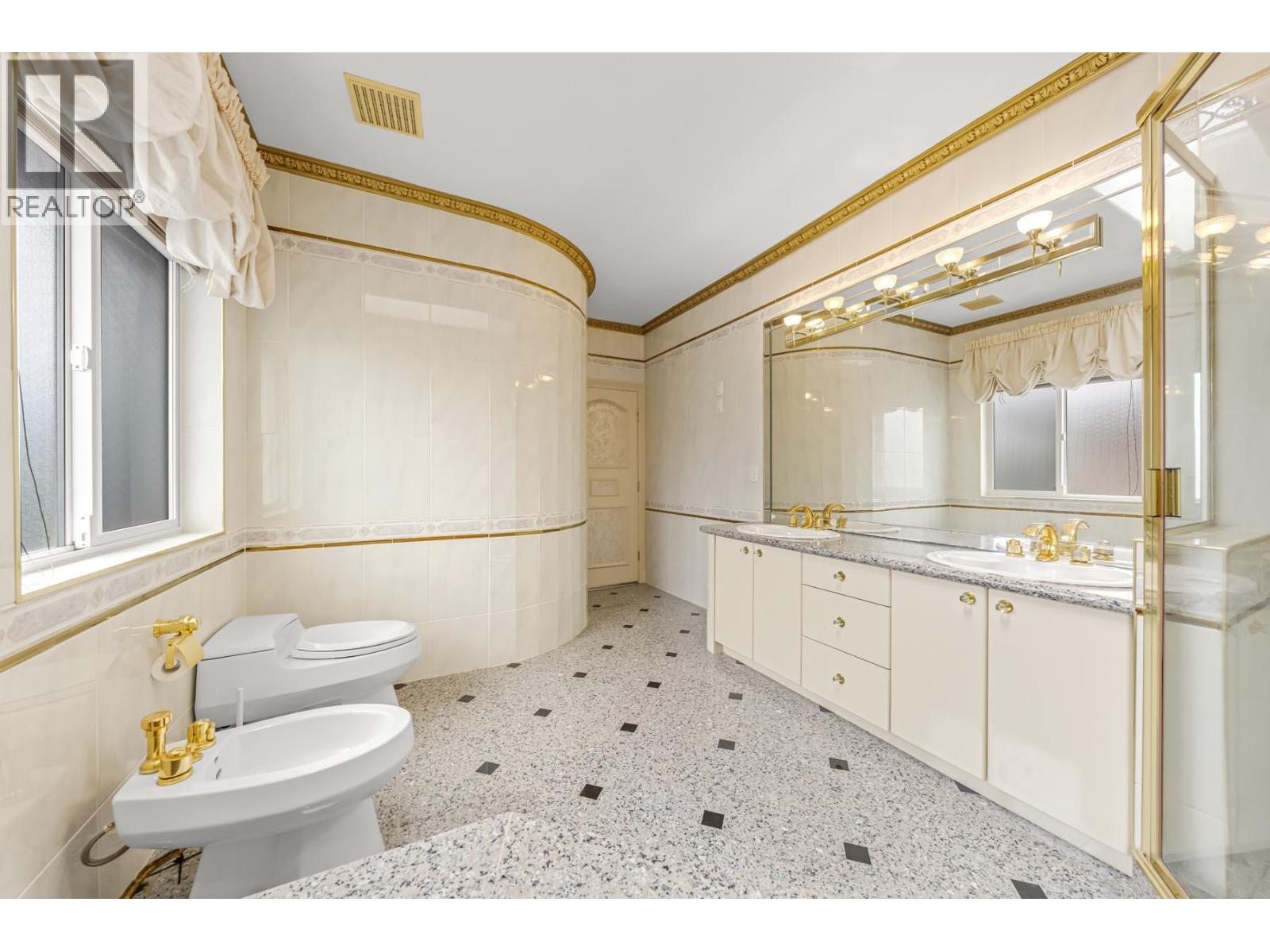 7460 BROADMOOR Boulevard, Richmond