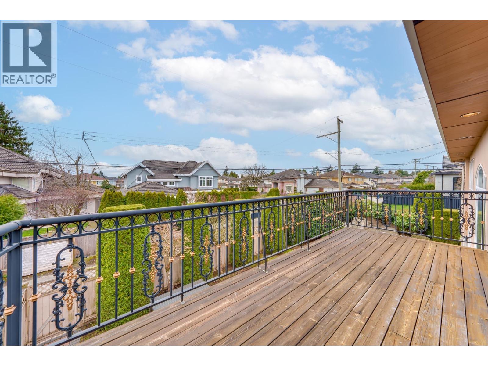 7460 BROADMOOR Boulevard, Richmond