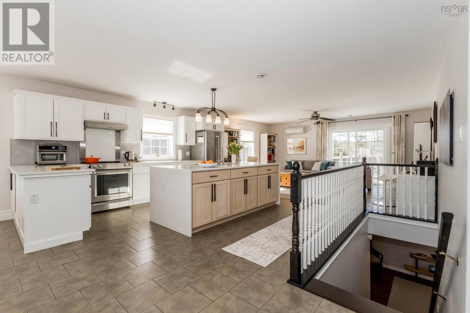 Property 32 of 50 of 1 Cameron Drive