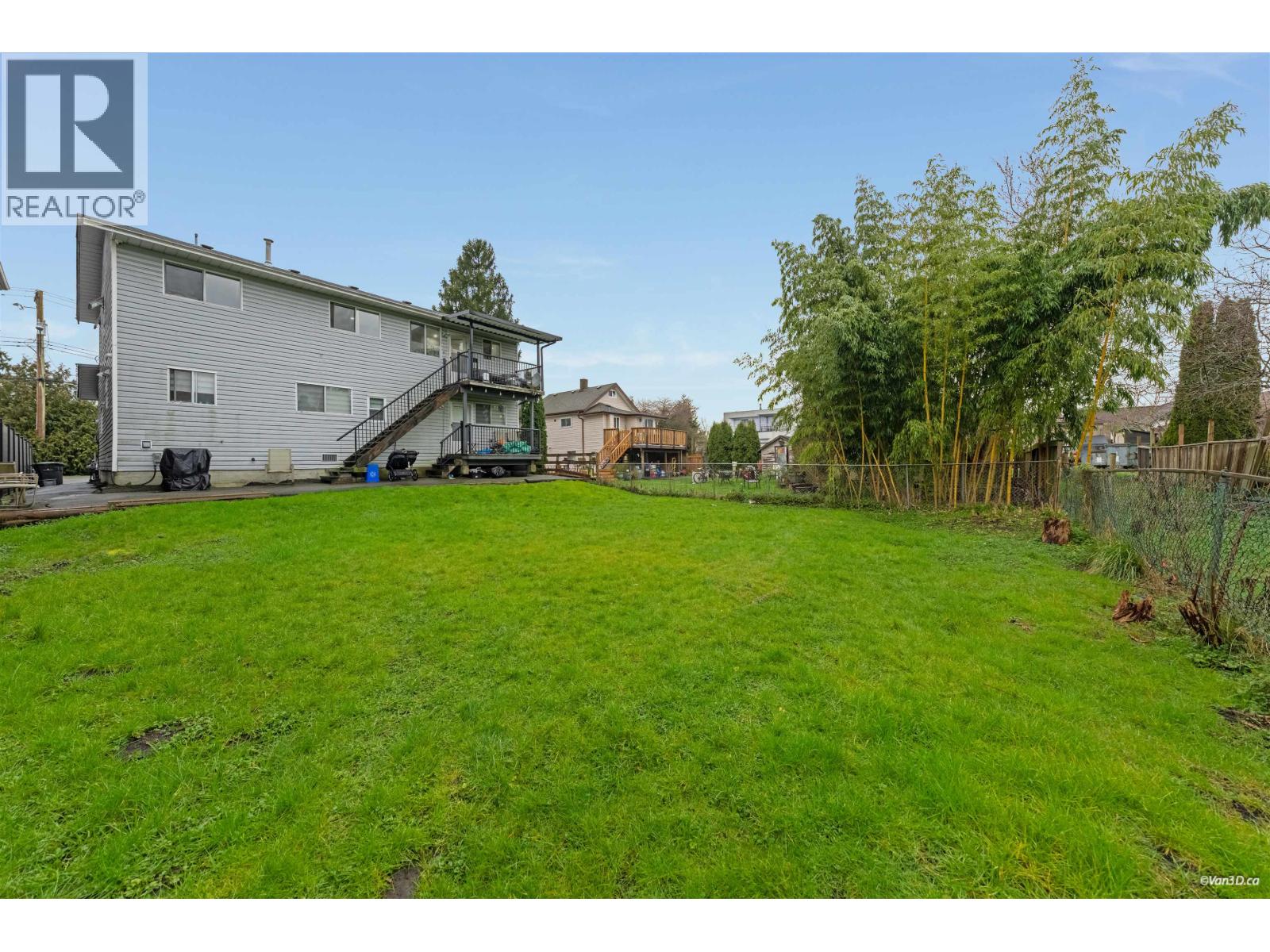 249 PEMBINA STREET, New Westminster