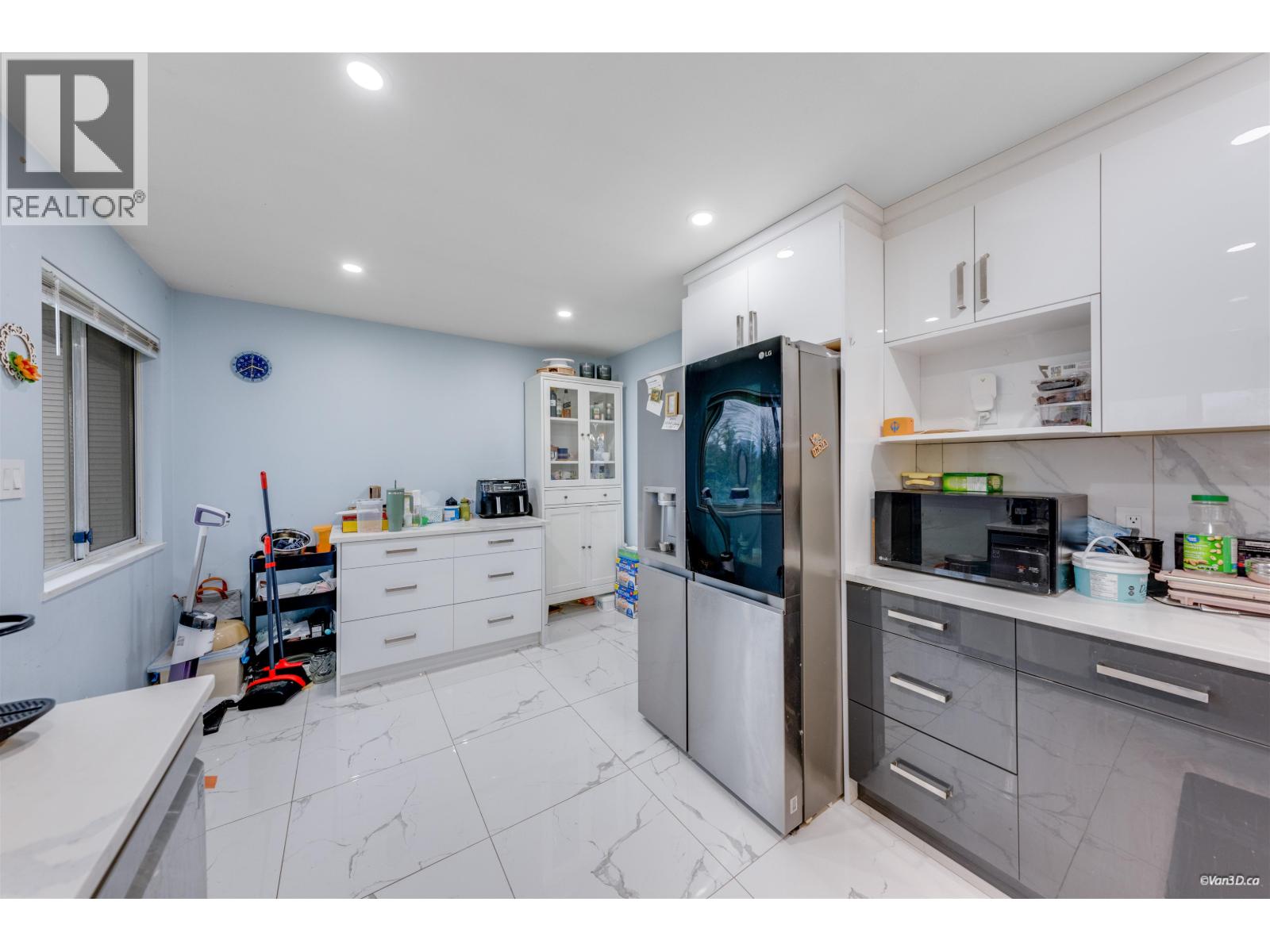 249 PEMBINA STREET, New Westminster