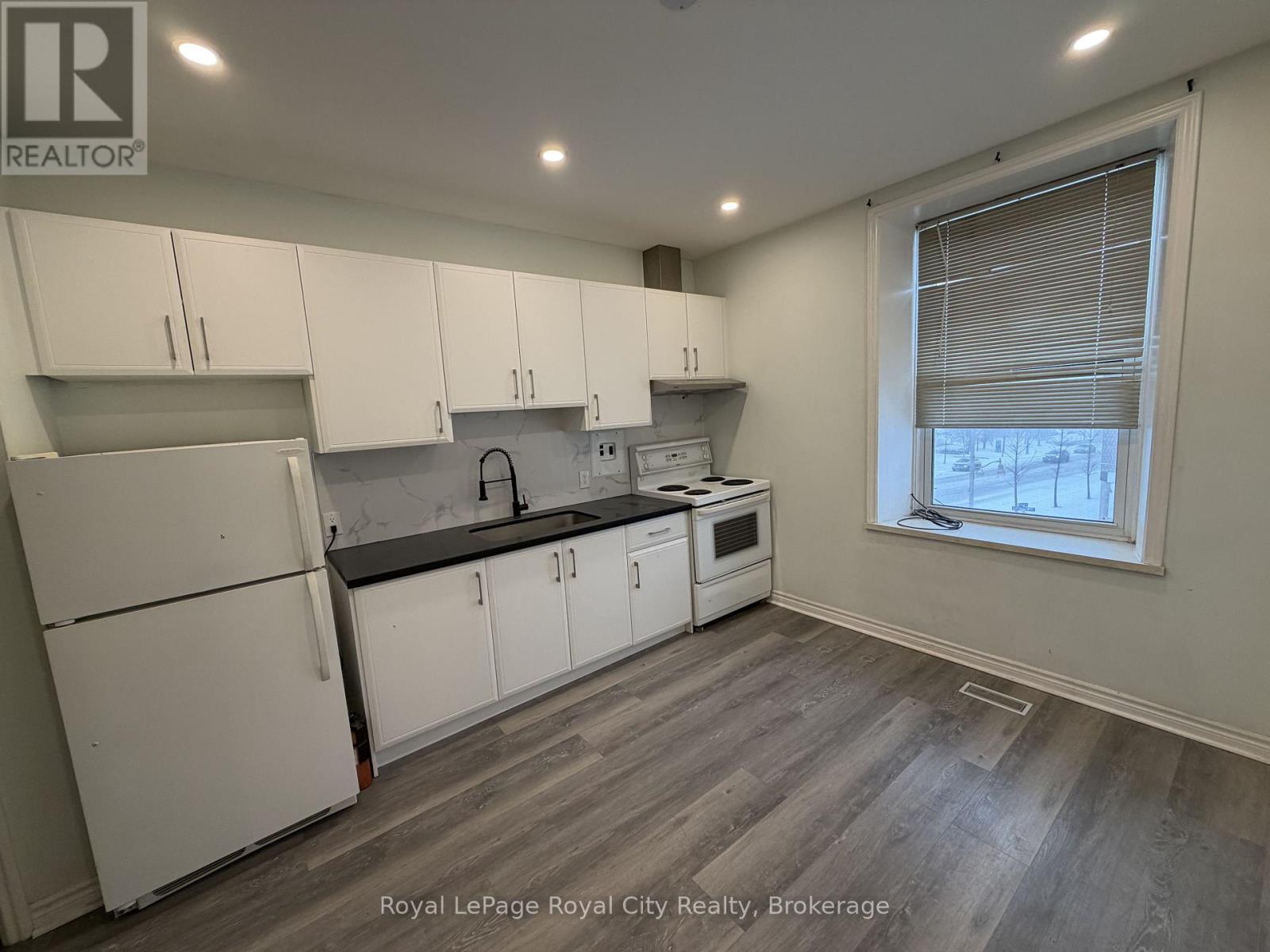 UNIT 6 - 21 GORDON STREET