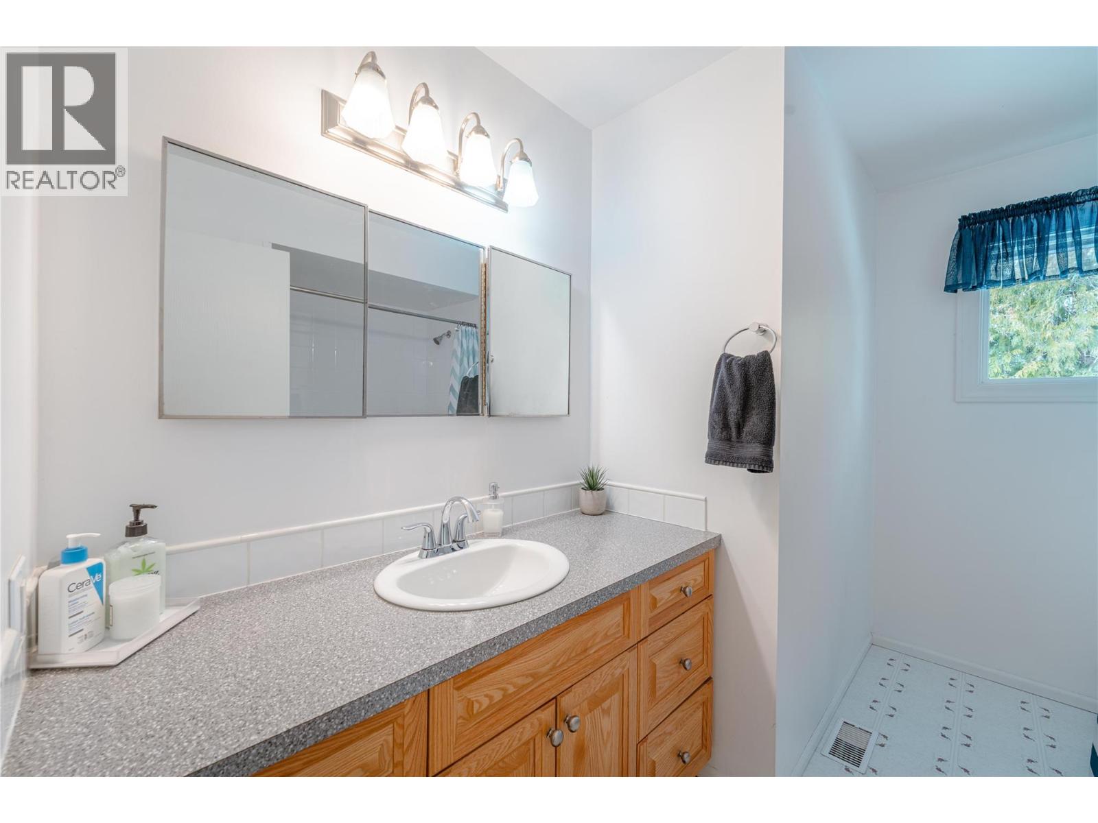 361 Pearkes Drive Lot# 5, Revelstoke