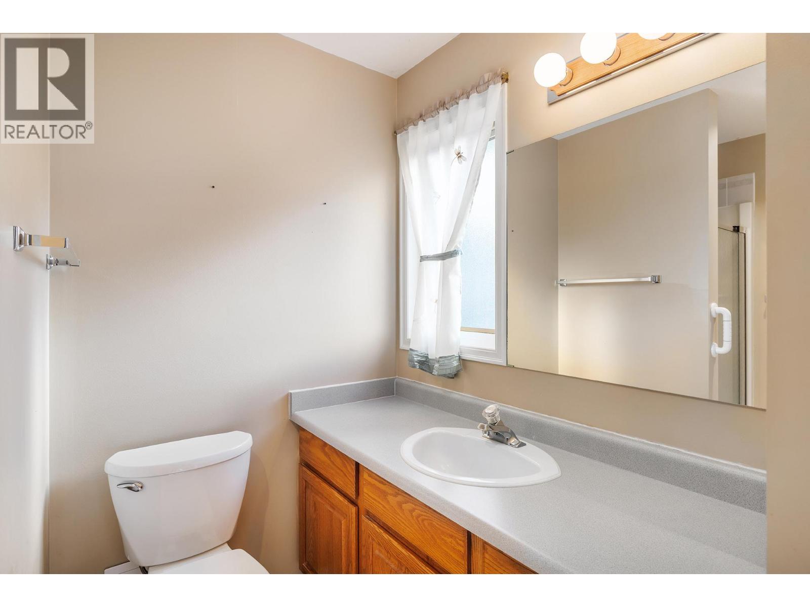 1693 Newport Road, West Kelowna