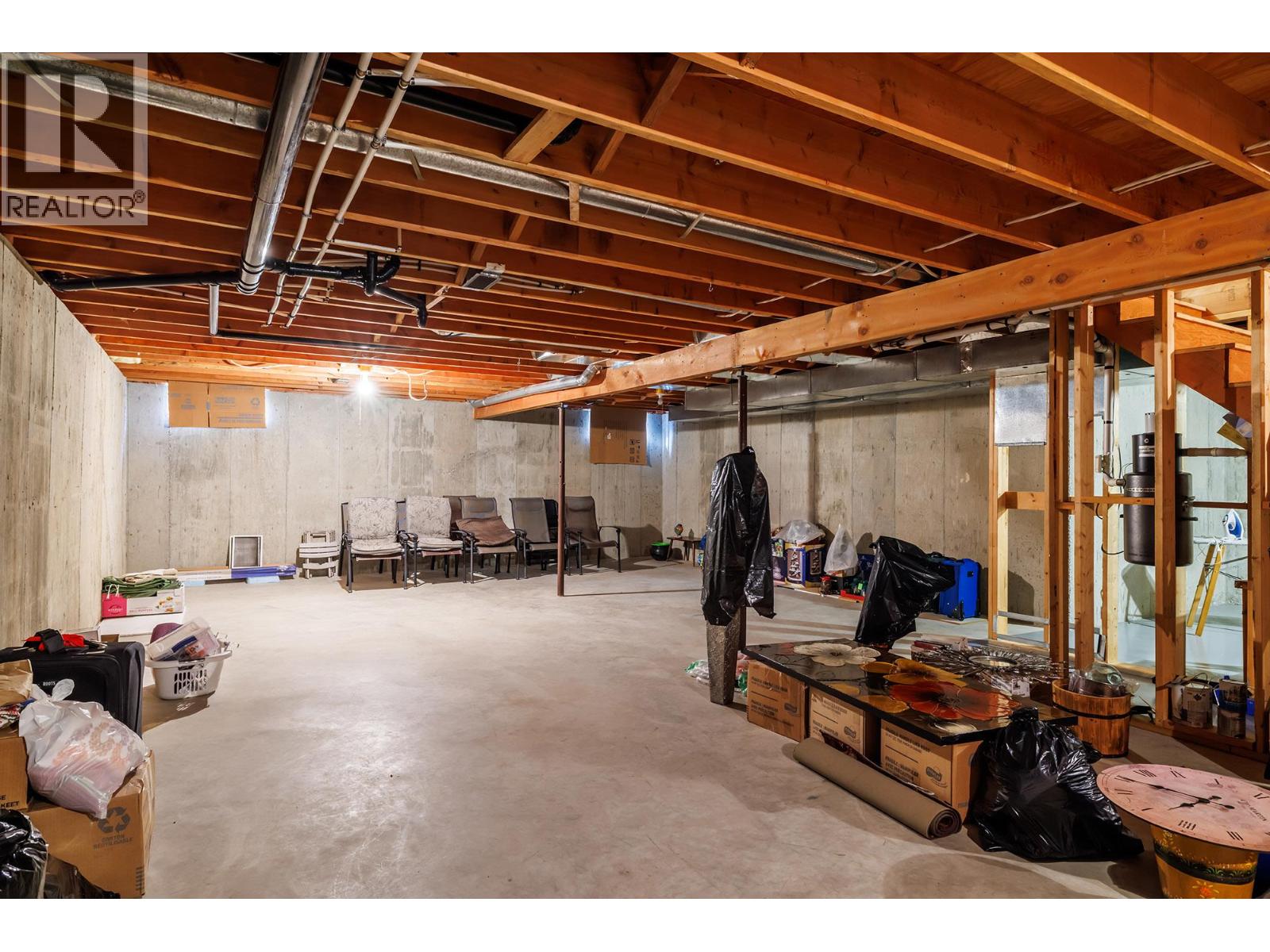 1693 Newport Road - 23