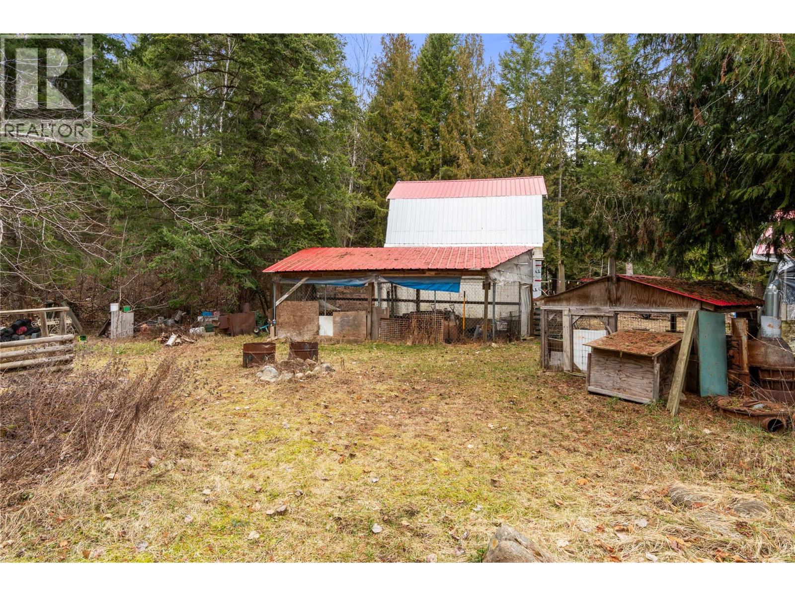 4841 5 Avenue SW, Salmon Arm