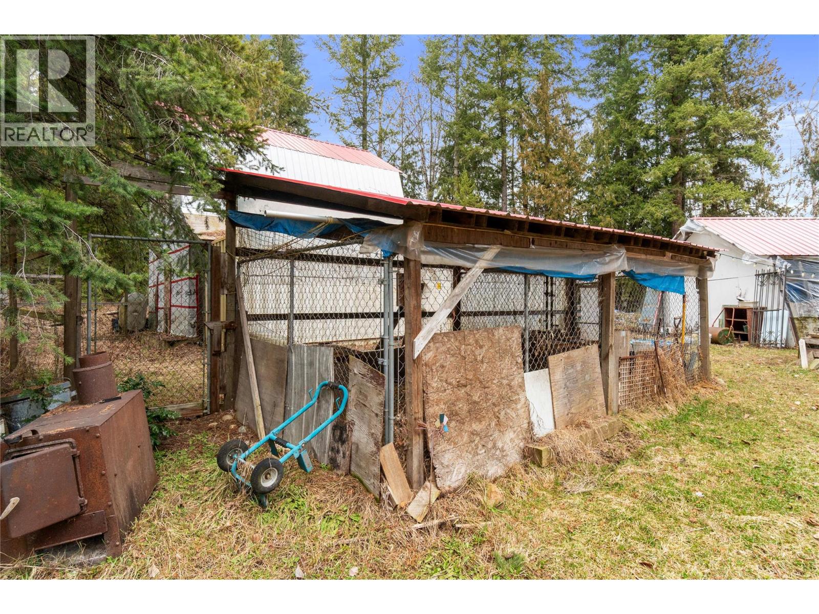 4841 5 Avenue SW, Salmon Arm