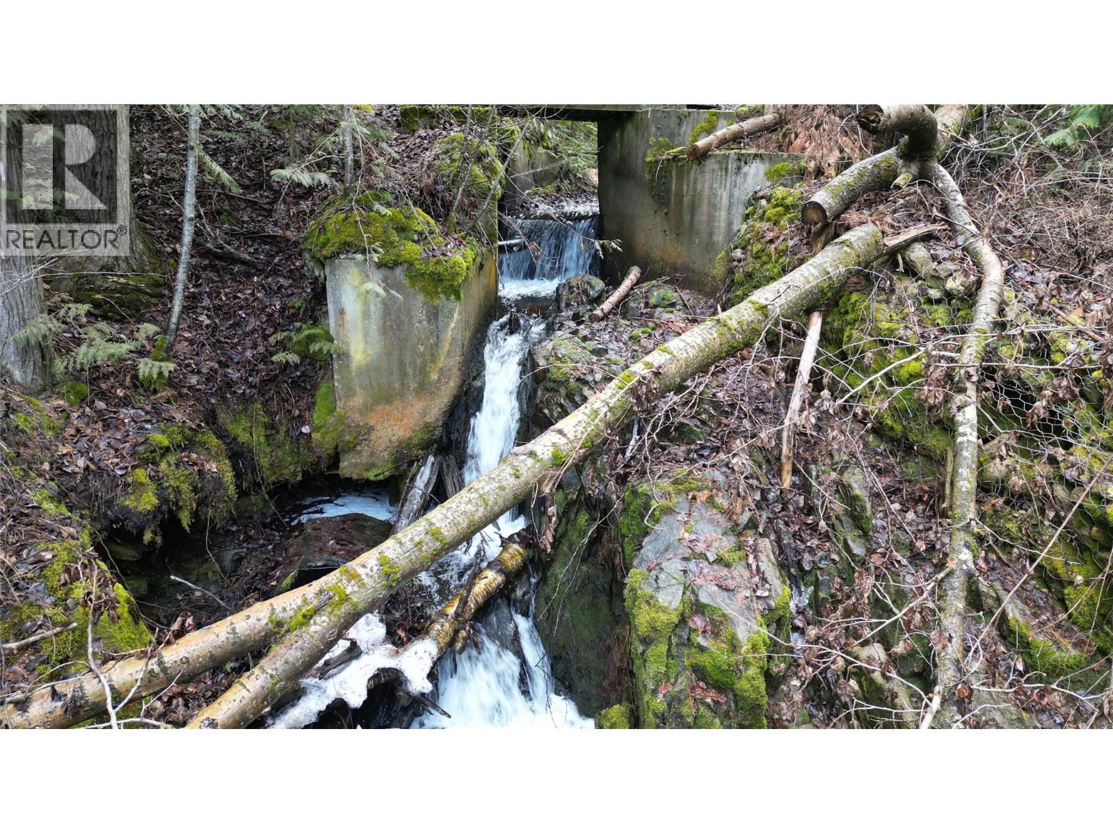 4841 5 Avenue SW, Salmon Arm