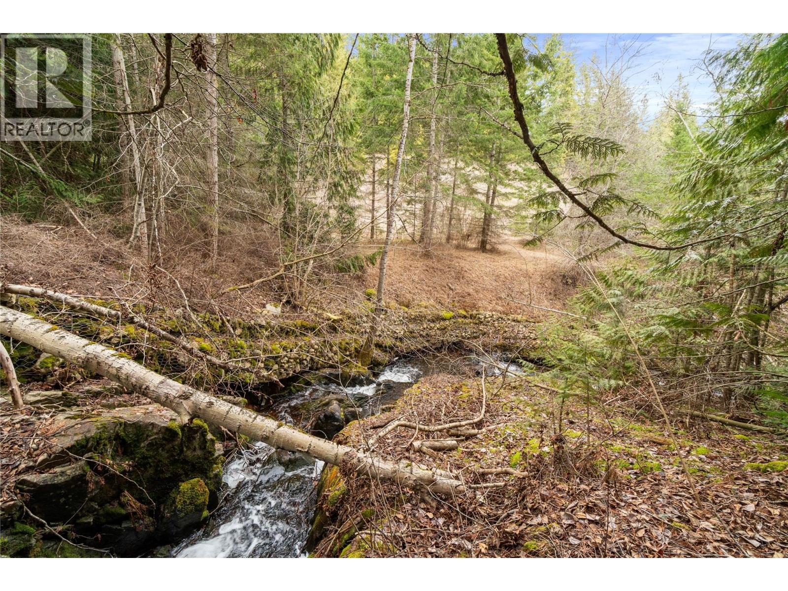 4841 5 Avenue SW, Salmon Arm