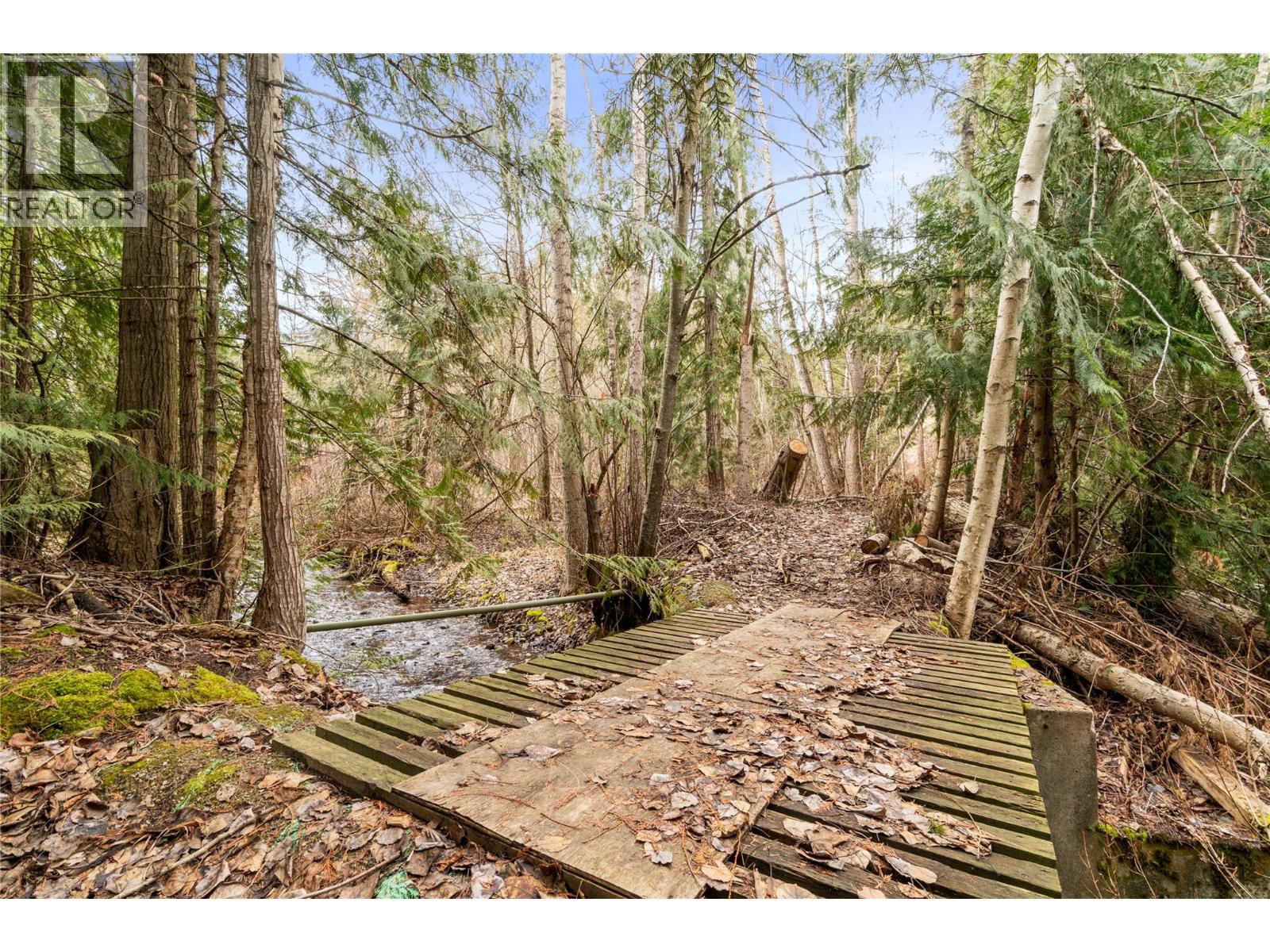 4841 5 Avenue SW, Salmon Arm