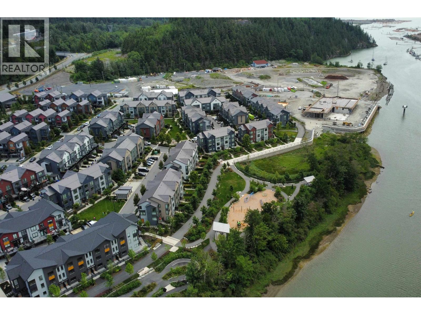 38043 HELM WAY, Squamish