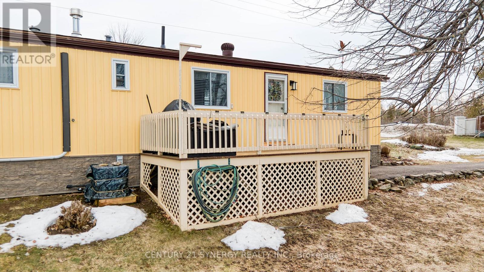 204 HILLVIEW ROAD - 29