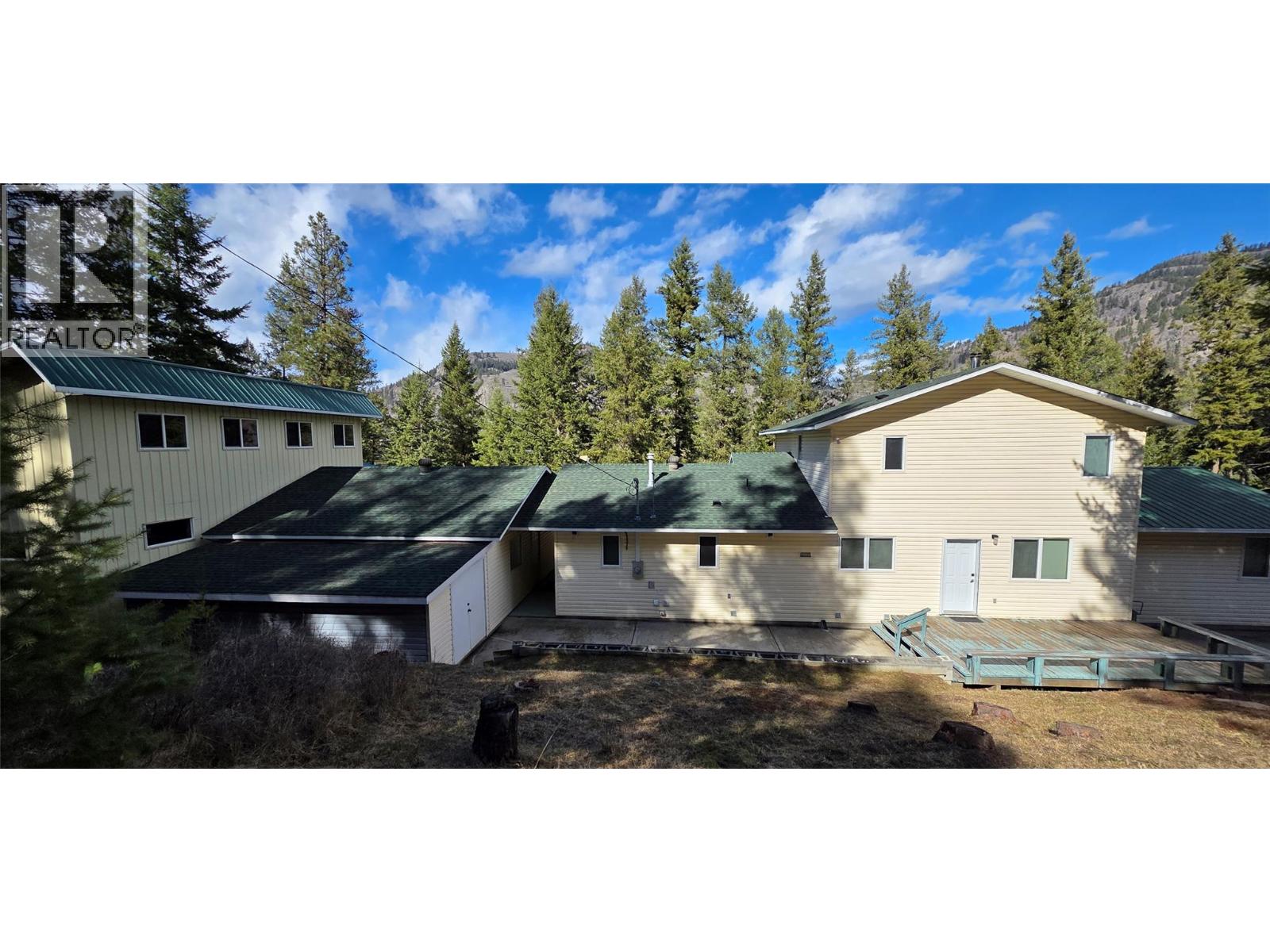 3400 Highway 3, Rock Creek