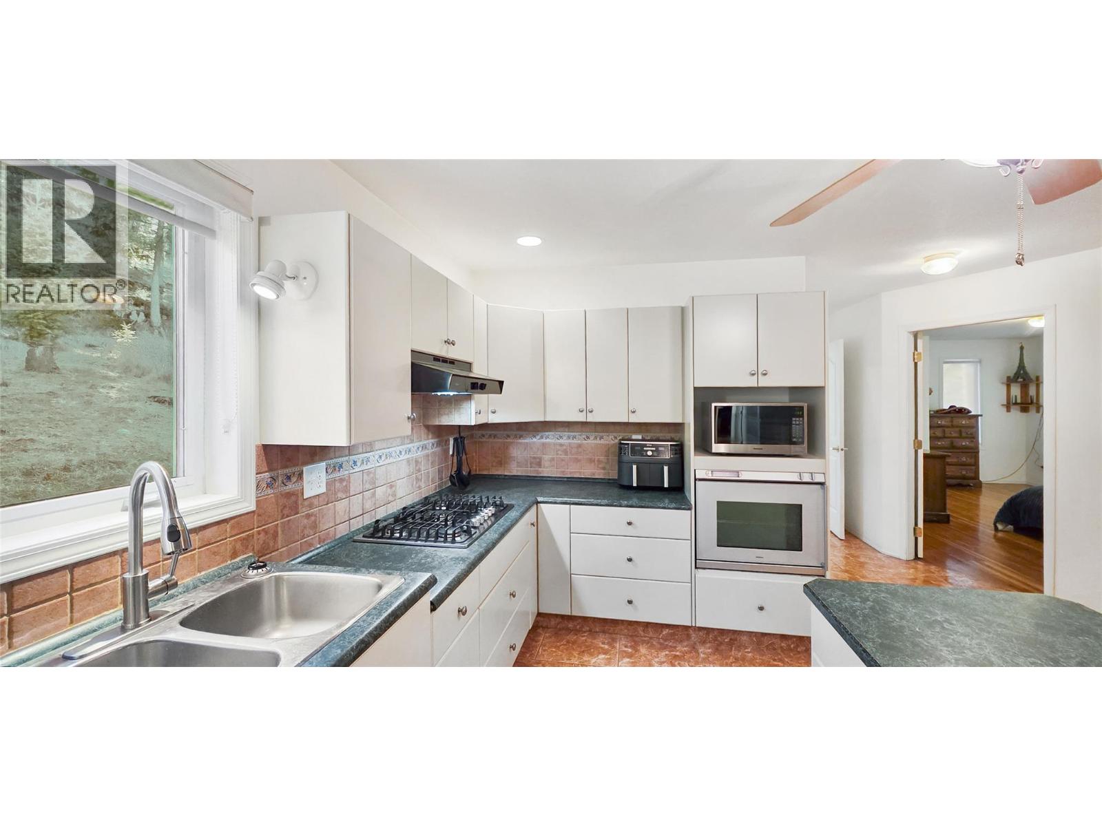 3400 Highway 3, Rock Creek