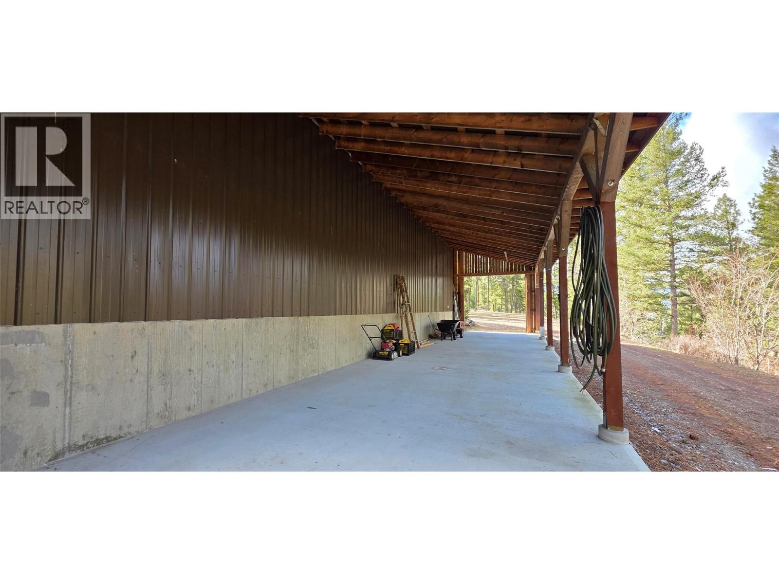 3400 Highway 3, Rock Creek