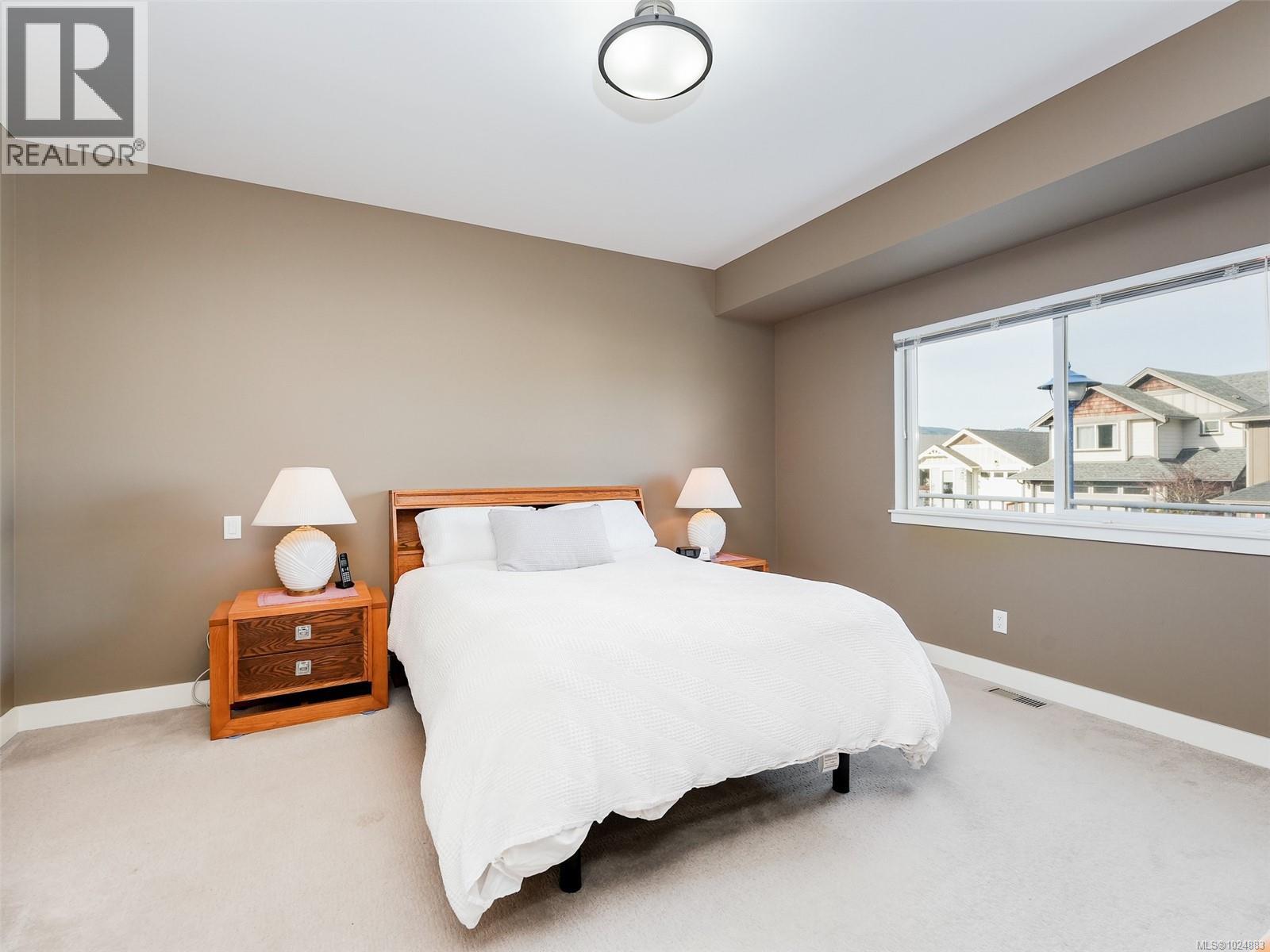 1236 Freshwater Cres, Langford