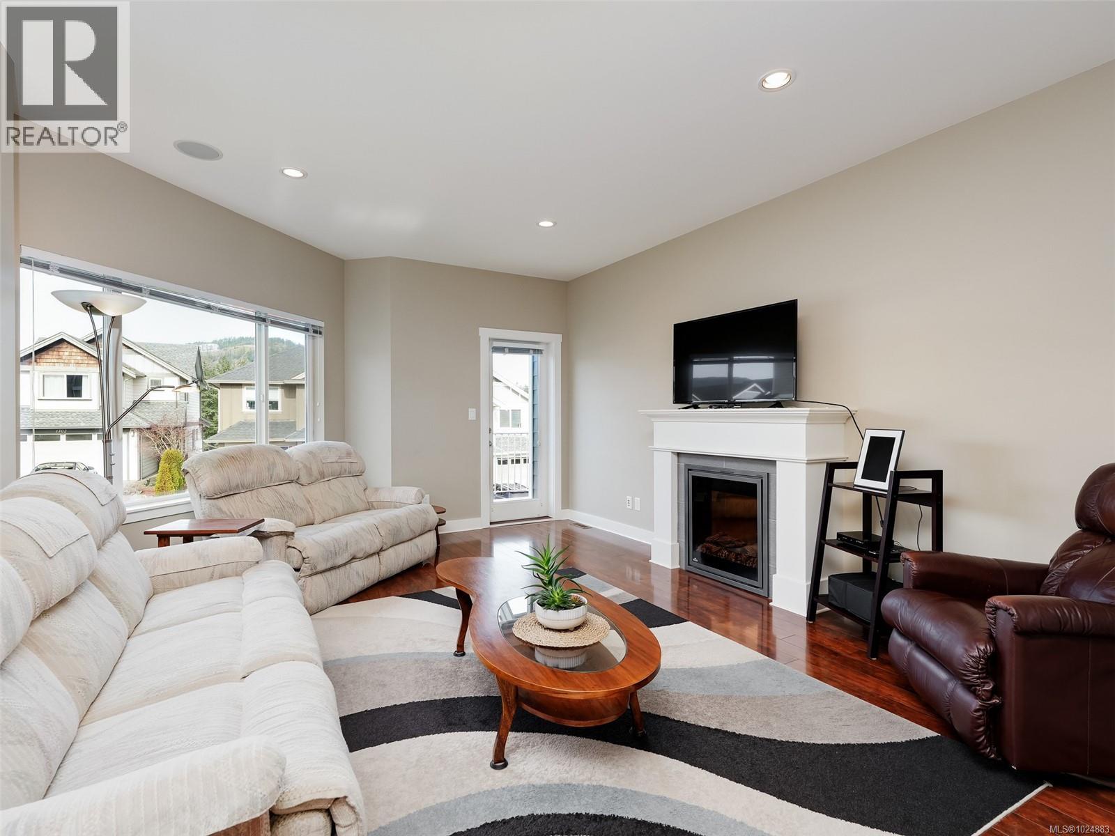 1236 Freshwater Cres, Langford