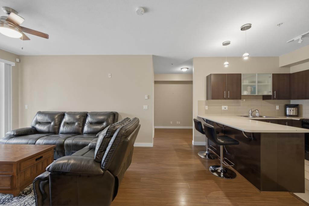 209 33545 RAINBOW AVENUE, Abbotsford