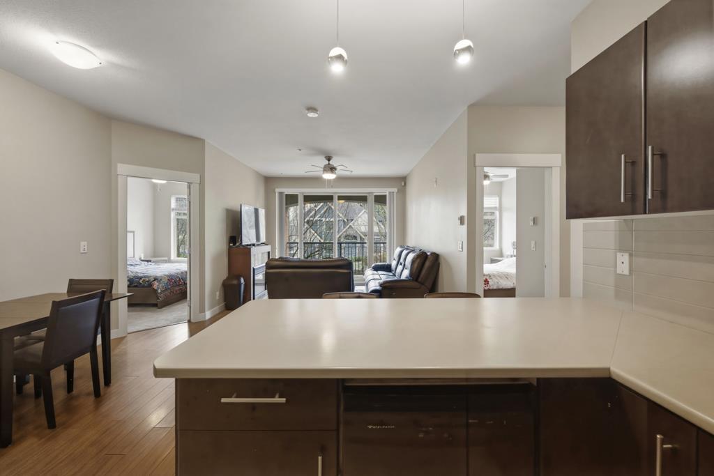 209 33545 RAINBOW AVENUE, Abbotsford