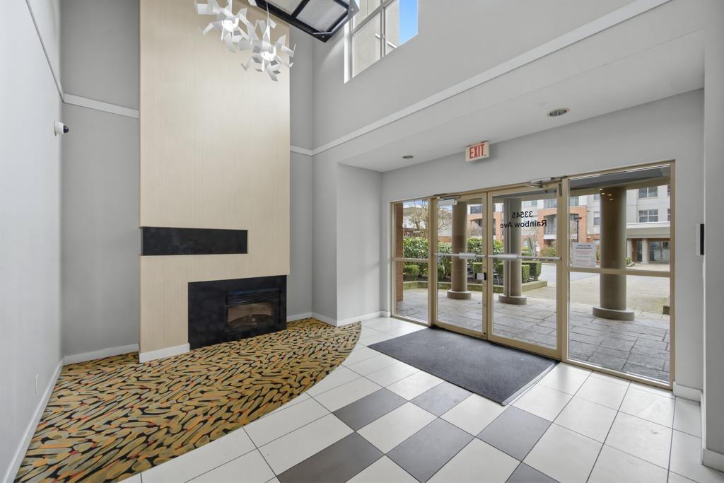 209 33545 RAINBOW AVENUE, Abbotsford