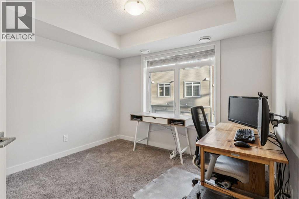 Single Family House for Sale in  Sage Bluff Circle NW Sage Hill Calgary 