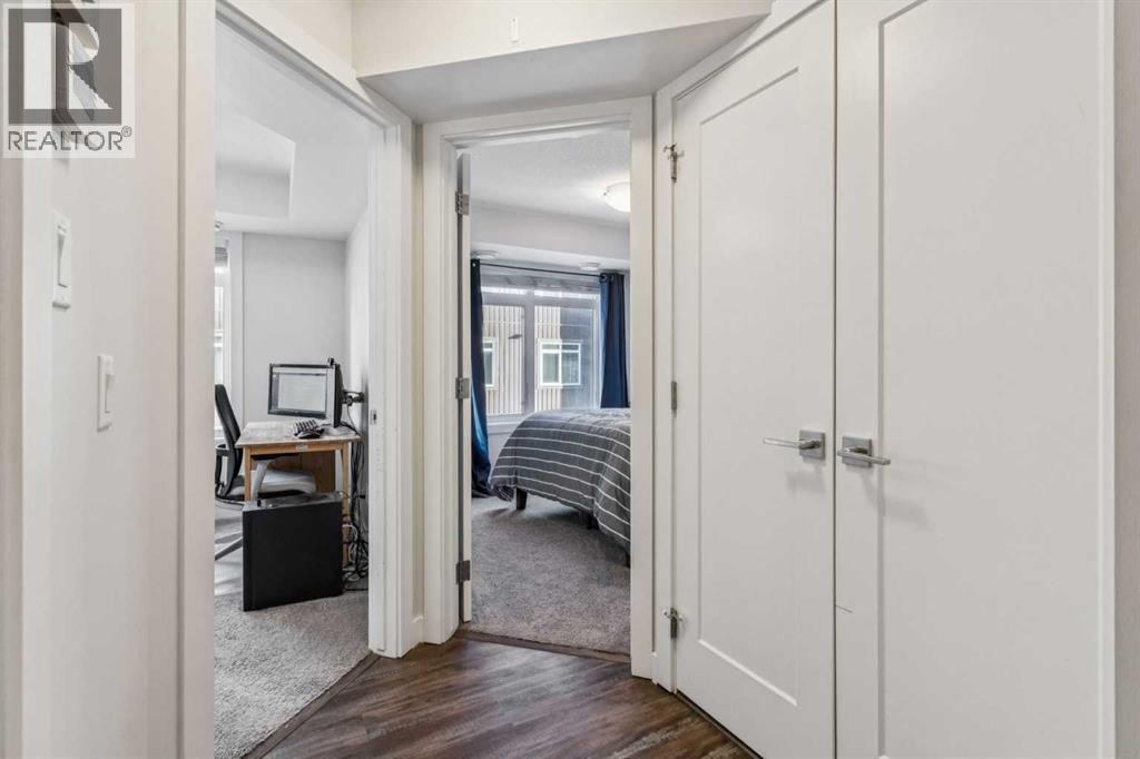 Single Family House for Sale in  Sage Bluff Circle NW Sage Hill Calgary 